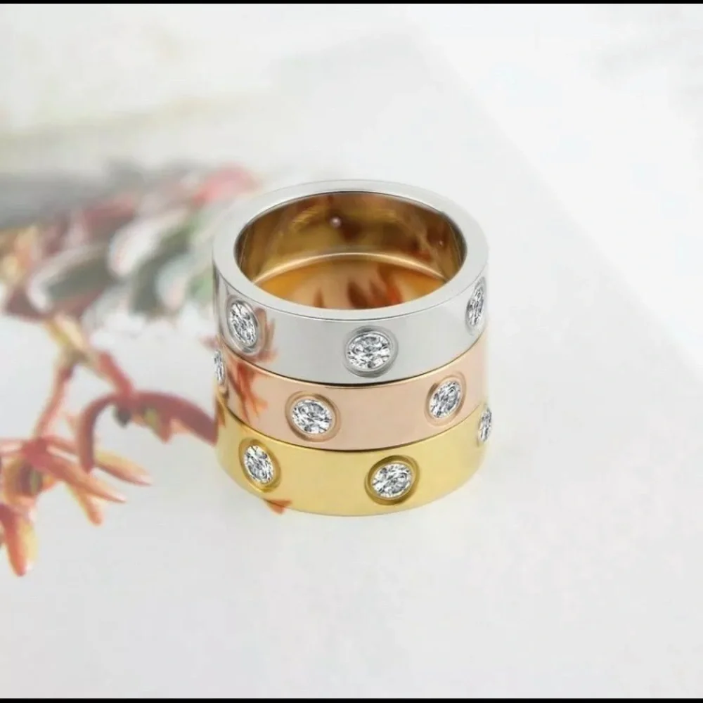 Stainless‎ steel gold plated rhinestone ring 9 6mm